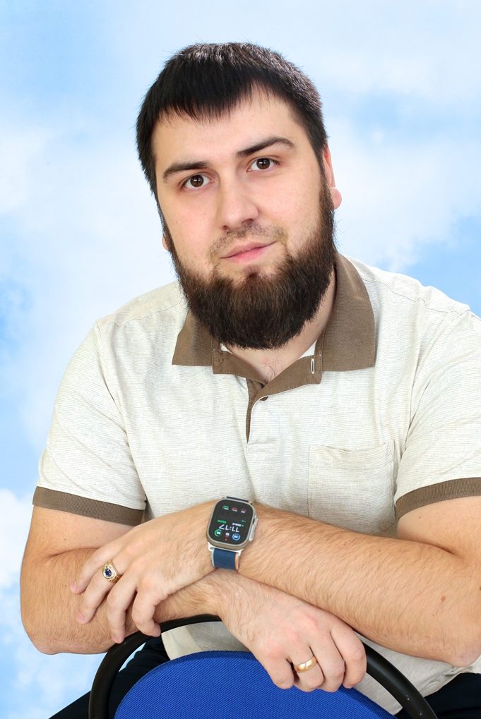 Шавалеев Марат Ринатович.